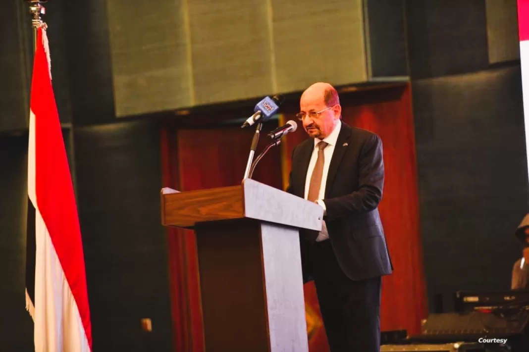 تعيين وزير الخارجية اليمني الجديد وتحديات الوحدة اليمنية: توازن القوى وآمال المواطنين